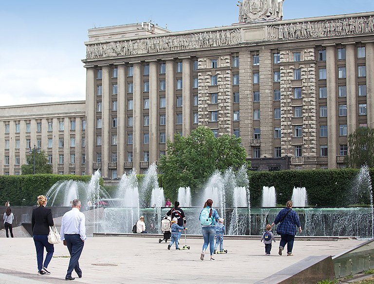 Пять сданных новостроек Московского района: сколько здесь стоят квартиры